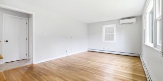 12 Bryant Road Gallery 19