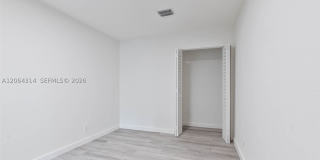 25 NW 78th St Gallery 22