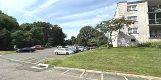 308 Meadowside Road Gallery 17