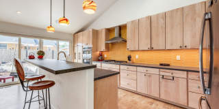 Mid Century Modern Home in Town Gallery 8