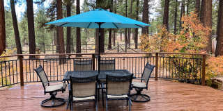 Furnished rental with large fenced back yard. Gallery 13