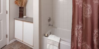 Cascade Summit Apartment Homes Gallery 8