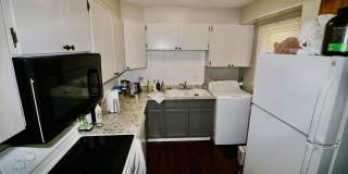 Beautiful 4 Bedroom Home Near Bill Snyder Stadium! Gallery 4