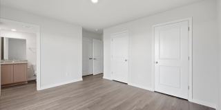 122 BOWERS Street Gallery 7