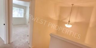 Beaverton 3 Bed 2.5ba Beautiful 2 Story Condo With 2 Car Garage, Gas Fireplace, High Ceilings & Patio! Beaverton 3 Bed 2.5ba Beautiful 2 Story Condo With 2 Car Garage, Gas Fireplace, High Ceilings & Patio! Gallery 21