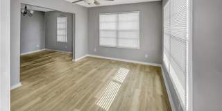 1402 New Castle Street Gallery 3