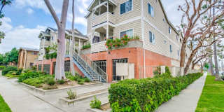 Central Inglewood Life – Gated Living Near SoFi & Transit Gallery 7