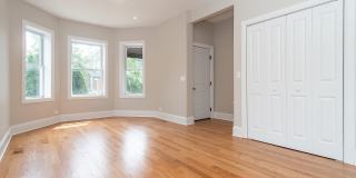 1840 N Saint Louis Avenue Gallery 8