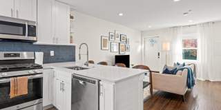 Distinctive Two Bedroom Beauty in Deanwood Gallery 14