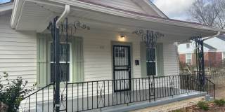 3 bedroom, 2 bathroom near Goodlett and Park Gallery 4