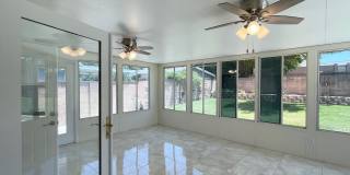 Stunning 4+2 West Hills Home Completely Redone! Gallery 7