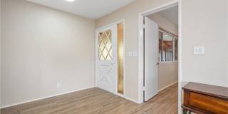 11760 Lasselle Street Gallery 13