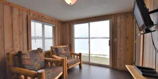 2 Bedrooms, 1 Bathroom Furnished Cabin in Brainerd, MN on Wise Lake Gallery 1