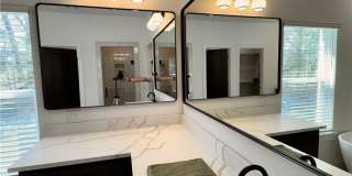 8881 Williams Road Gallery 21