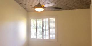 Beautiful and spacious multilevel townhouse in model home condition Gallery 27