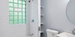 LEASING SPECIAL - sign a 13-month lease by 7/31/2026 and second month is free! Gallery 15