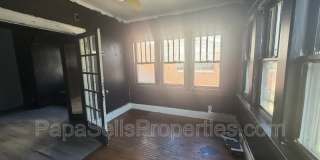107 E Archer Gallery 4