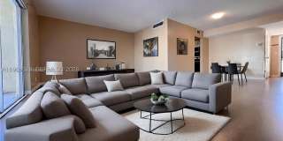 3300 Spanish Moss Ter Gallery 28