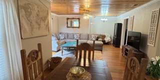 2301 Sayles Boulevard Gallery 7