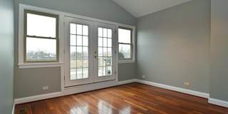 1540 N Claremont Gallery 7