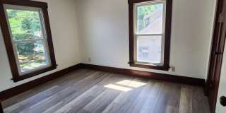 Beautifully Update 4 Bedroom House For Rent in Firestone Park Gallery 15