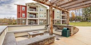 Yugo Charlotte College Downs - Student Housing Gallery 9