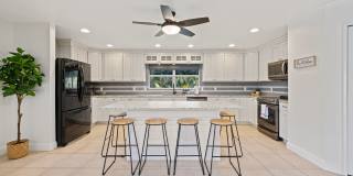 Pool Home for rent Gallery 26