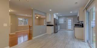 Spacious 5 Bedroom Home in Ooltewah with two separate living areas! Gallery 6