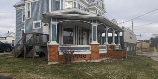 802 Cottage Street Gallery 1