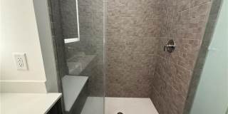 775 Juniper Street NE Gallery 15