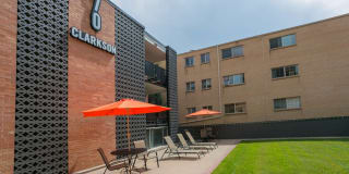 70 Clarkson Gallery 3