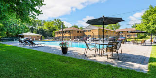 Crossroads Gardens Apartments Gallery 13