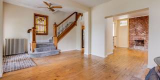 AVAILABLE June 2026 - Beautiful 4 Bedroom, 2 Bath Home w/ Front Porch Swing! Gallery 1