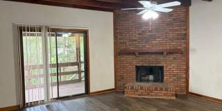3740 Donovan Drive Apt B - 1 3740 Donovan Drive Apt B - 1 Gallery 1