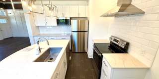 *COMING SOON* Jaw Dropping 4 Bedroom / 3 Bath Home Near Downtown! Gallery 12