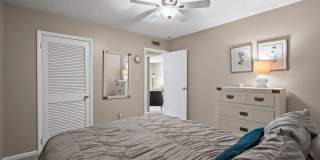 Close to the beach Gallery 70