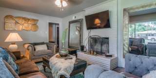 PRE-LEASING for AUGUST Move in - Recently Remodeled 4/2/1 near Texas Tech Gallery 5