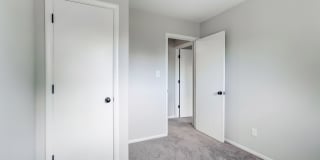 Fairview Court Apartments Gallery 29