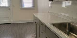 Two bedroom House For Rent S. Floyd Street Gallery 13