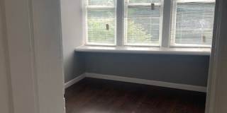 1364 McCausland Avenue1N Gallery 13