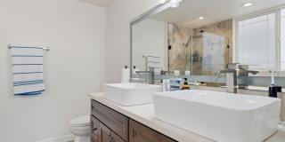 5132 West Maplewood Avenue, #202 Gallery 30