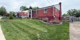 11807 ROCKING HORSE Road Gallery 4
