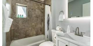 1051 SW 32nd Court Gallery 13