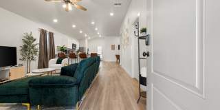 Modern 3BR Retreat Near TTU | Stylish Fully Furnished Home with Spacious Backyard Gallery 10