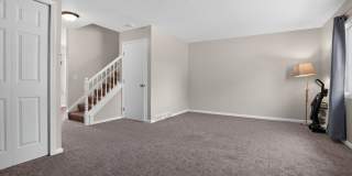 Charming 3BR House in Rosemount Charming 3BR House in Rosemount Gallery 10