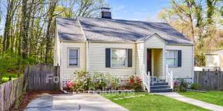 2203 Maywood St. Gallery 3