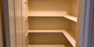 $200 AMAZON GIFT CARD WITH SIGNED LEASE!! 4b/4.5b Now Pre-leasing For August 10th move in!! Gallery 17