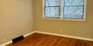 Charming Bedroom Near IU Campus Gallery 8