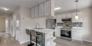 1601 Big Tree Road Gallery 3