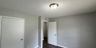 1271 Chickamauga Ave Gallery 12